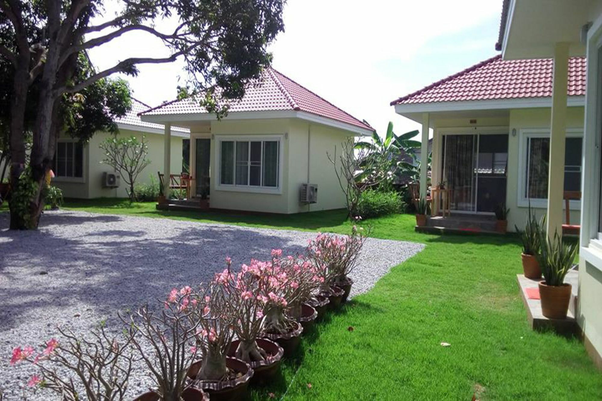Pat'S Hideaway Bungalows Rayong Dış mekan fotoğraf